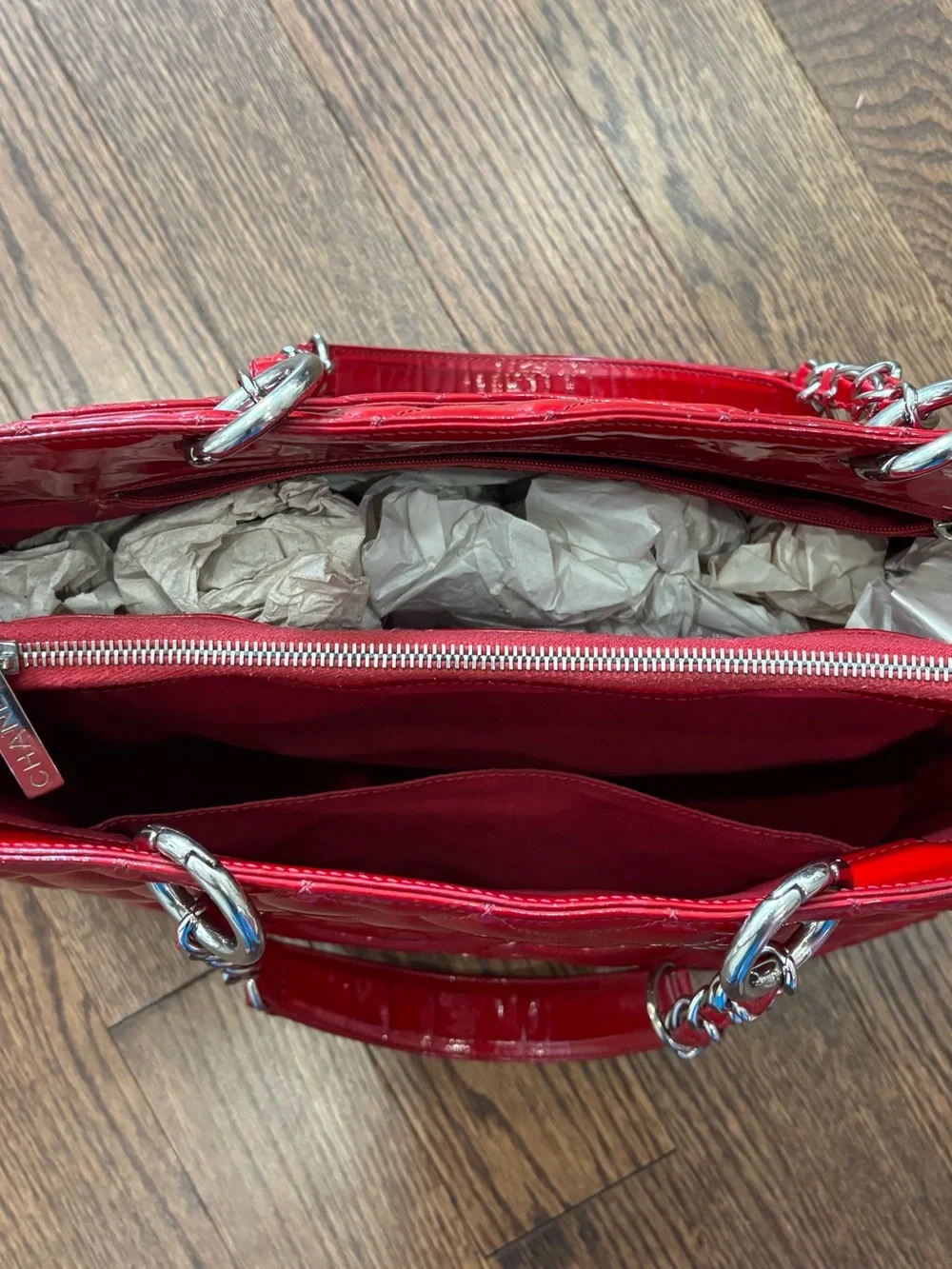 SALE🚨 Authentic Chanel bag - Picture 9 of 10